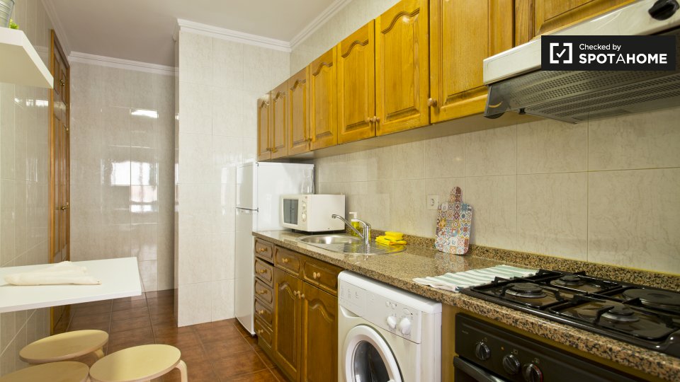 Apartment Porto, 2 beds, 100m² — photo 9