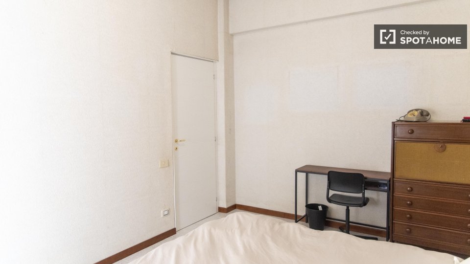 Double room Rome, 3 beds — photo 1