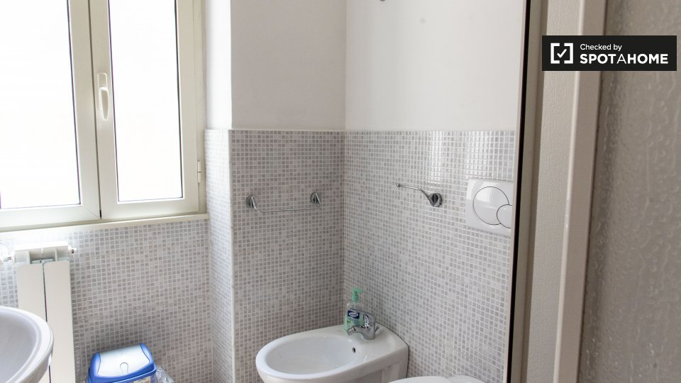 Camera doppia Roma, 2 camere — foto 10