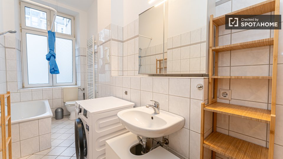 Double room Berlin, 3 beds — photo 6