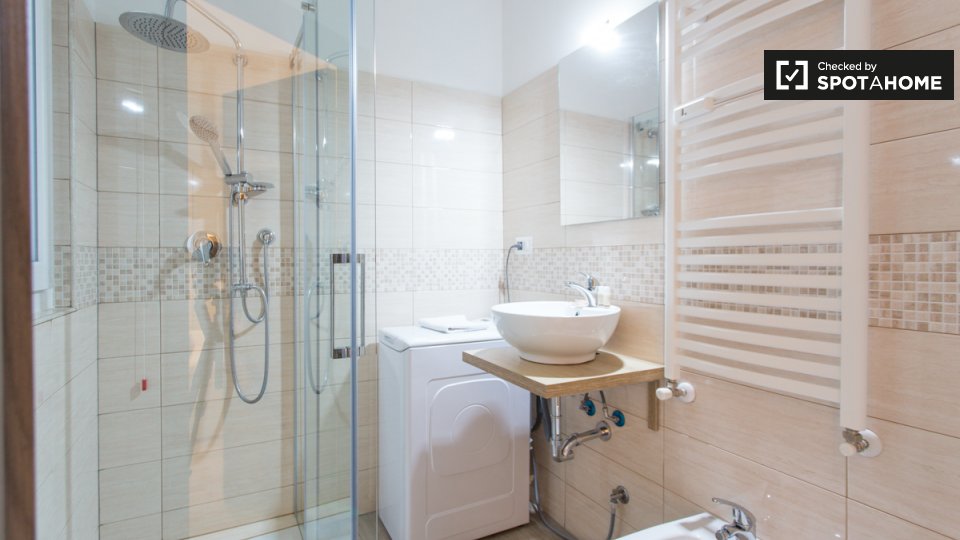 Apartment Milan, 1 bed, 70m² — photo 13