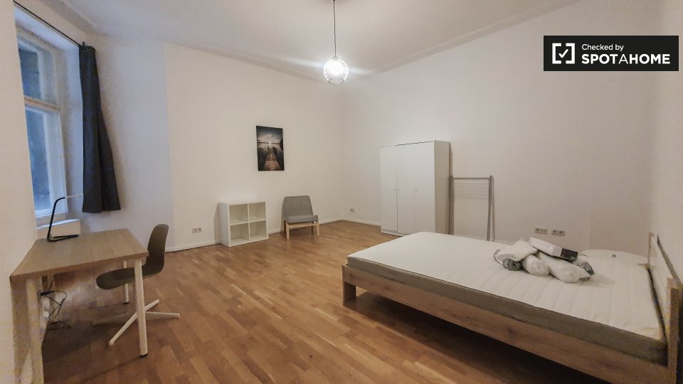 Double room Berlin, 4 beds — photo 1
