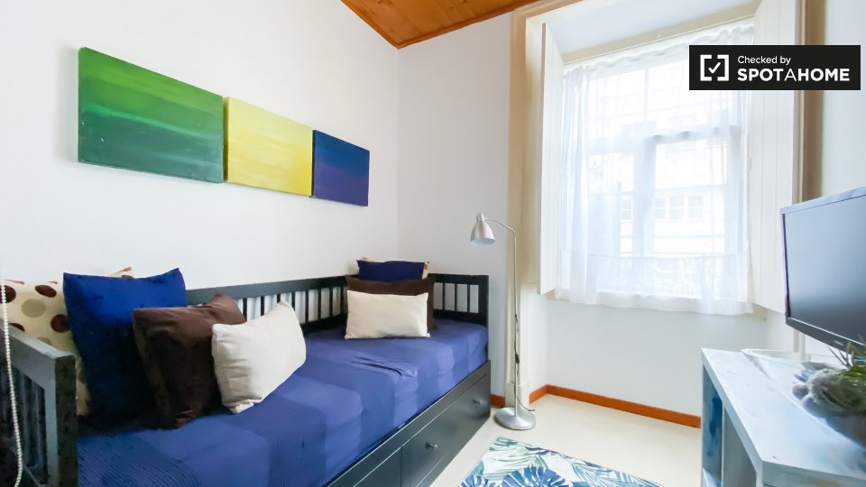 Apartment Lisbon, 1 bed — photo 2
