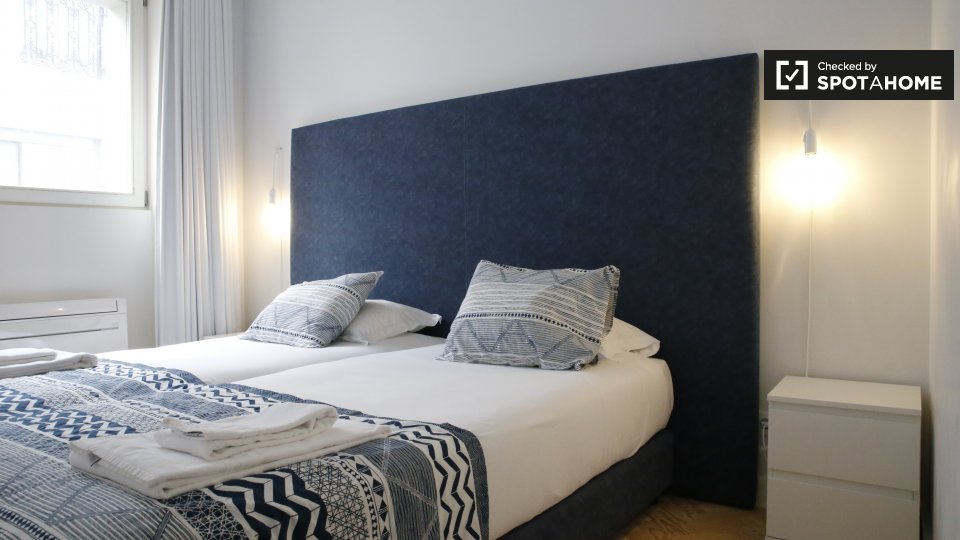 Apartment Lisbon, 3 beds, 100m² — photo 14