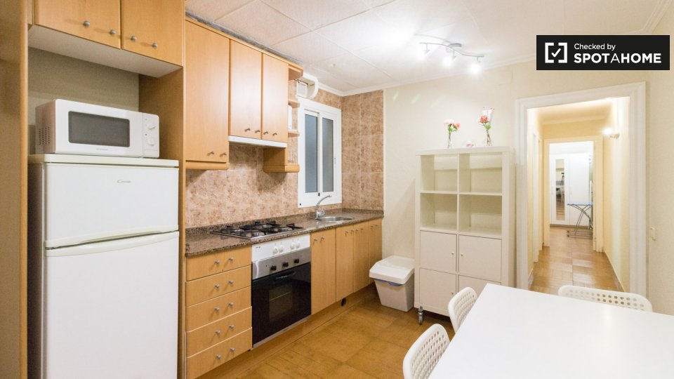 Apartment Barcelona, 2 beds — photo 1
