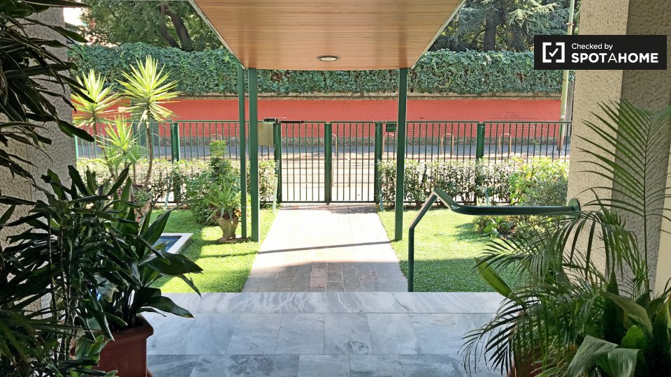 Apartment Milan, 1 bed — photo 15