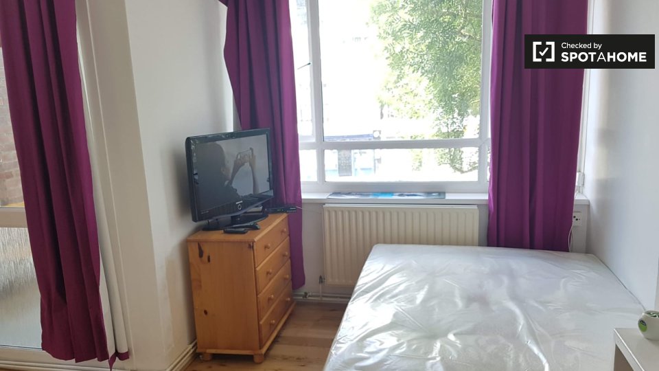 Double room London, 5 beds, 72m² — photo 12