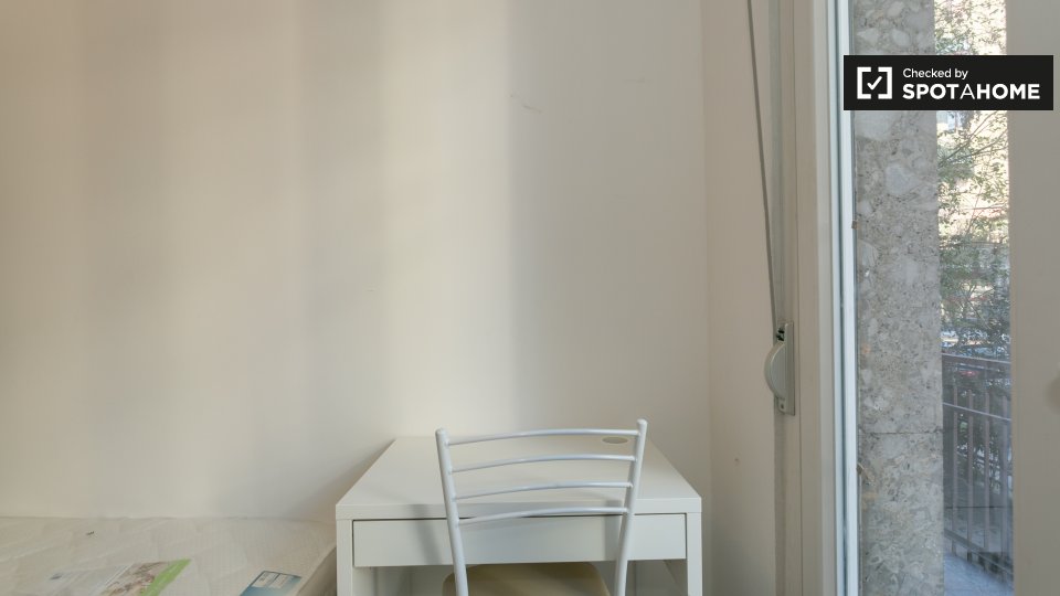 Double room Milan, 4 beds — photo 4