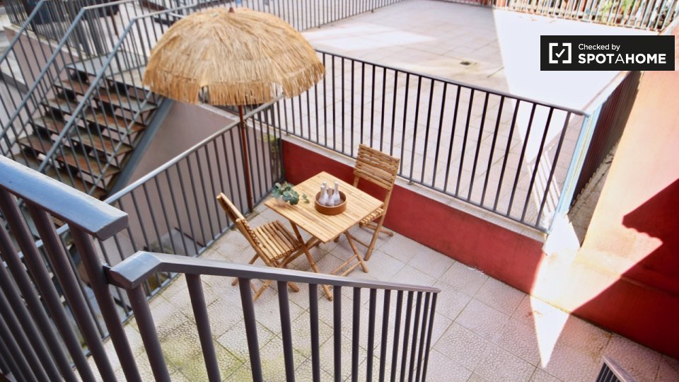 Apartment Lisbon, 2 beds — photo 17