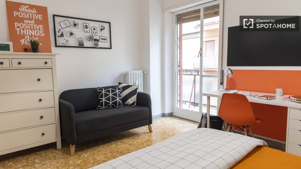 Double room Rome, 5 beds — photo 18