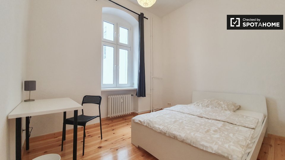 Double room Berlin, 4 beds, 92m² — photo 1