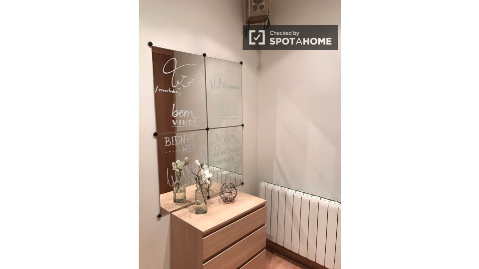 Double room Barcelona, 3 beds — photo 1