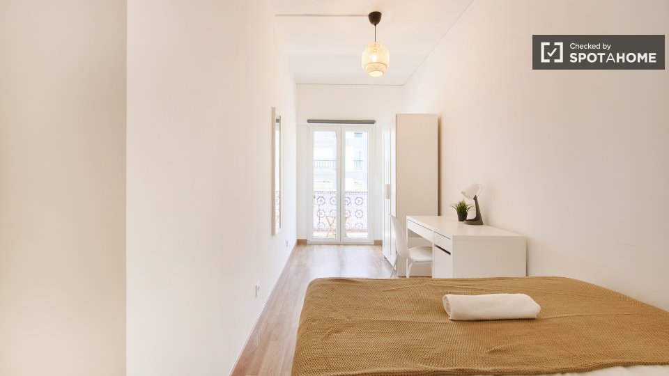 Double room Lisbon, 9 beds — photo 1