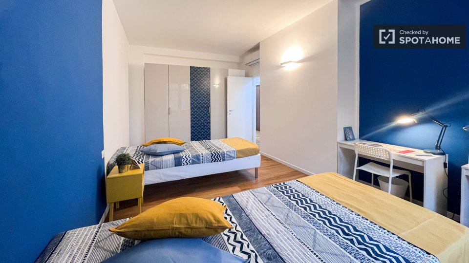 Double room Milan, 2 beds, 65m² — photo 15
