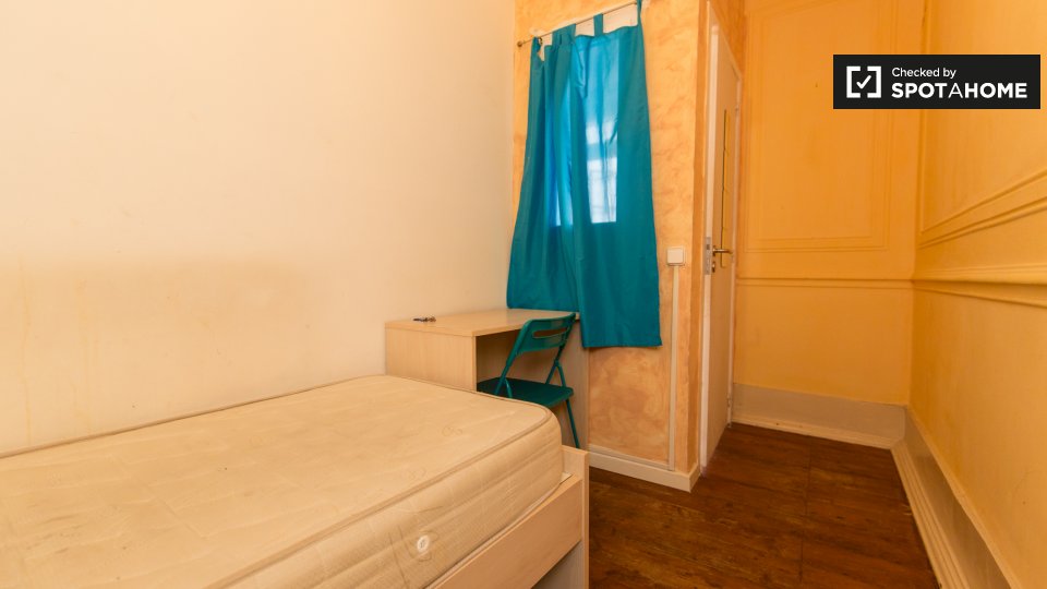 Double room Lisbon, 7 beds — photo 3