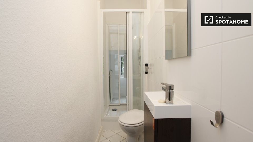 Apartment Berlin, 4 beds, 104m² — photo 8