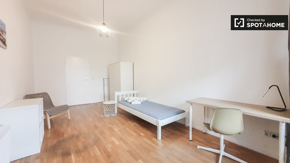 Double room Berlin, 4 beds — photo 2