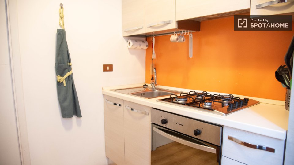 Apartment Rome, 1 bed — photo 35