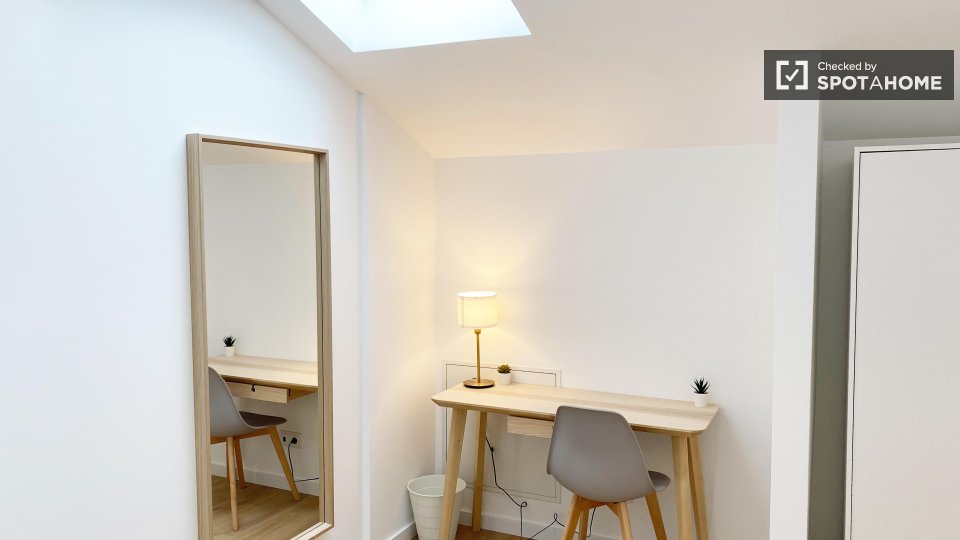 Double room Lisbon, 8 beds — photo 13