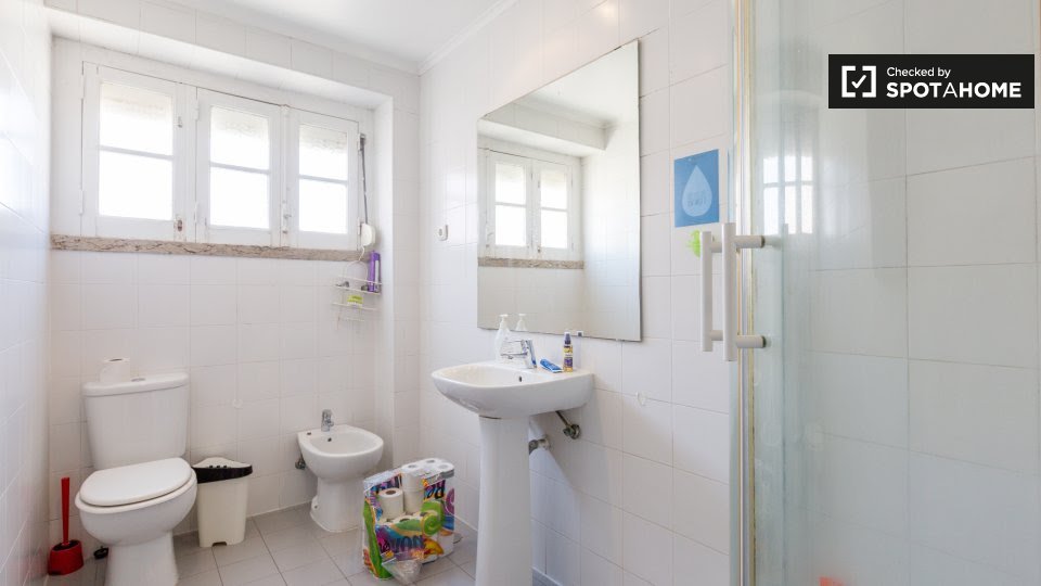 Double room Lisbon, 7 beds, 100m² — photo 19