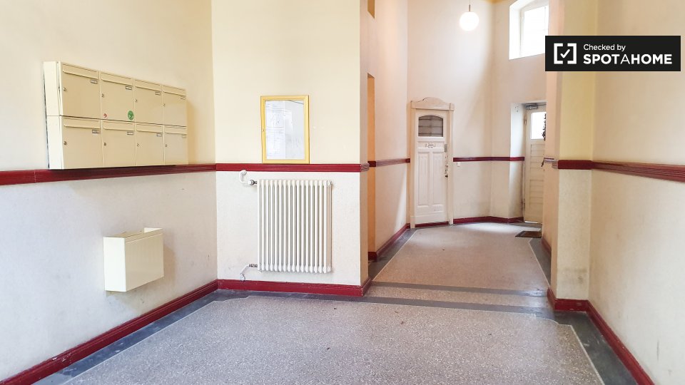 Double room Berlin, 4 beds, 92m² — photo 2