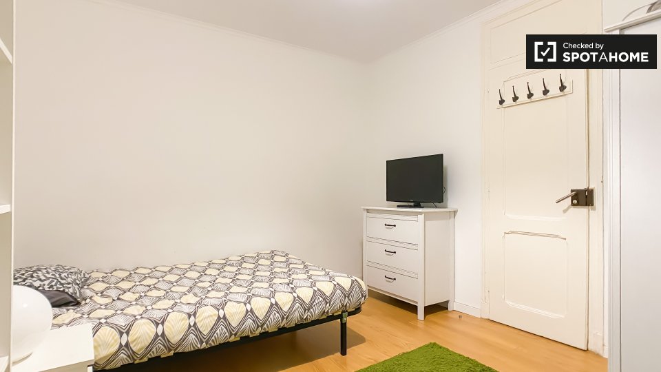 Double room Lisbon, 10 beds — photo 2