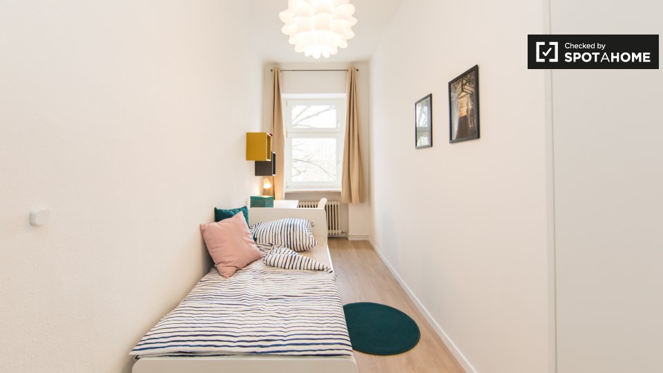Double room Berlin, 5 beds — photo 1