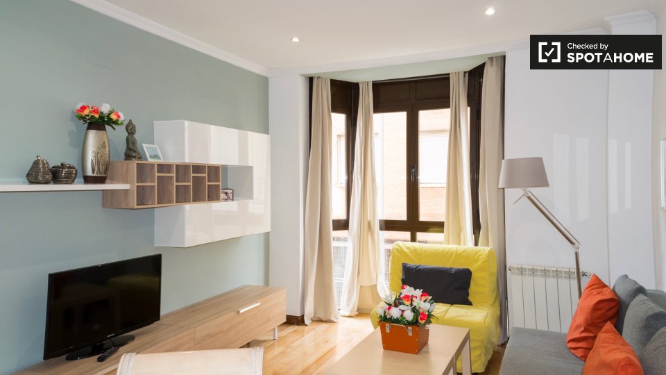 Apartment Madrid, 1 bed, 50m² — photo 1