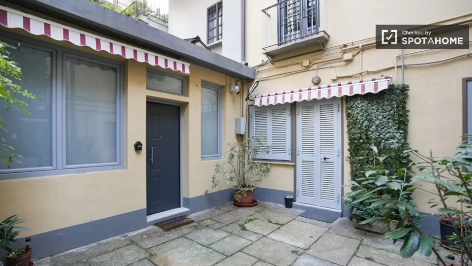 Apartment Turin, 1 bed — photo 1