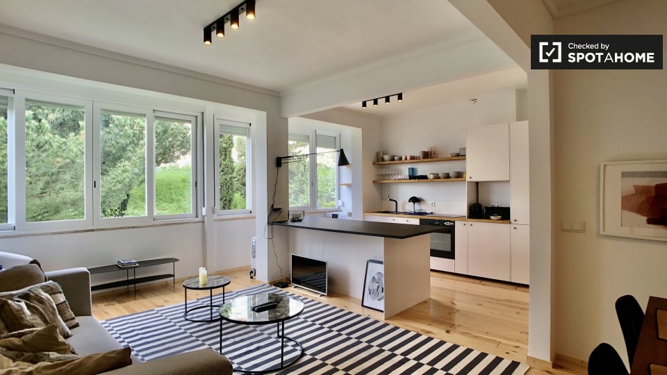 Apartment Lisbon, 3 beds, 100m² — photo 10