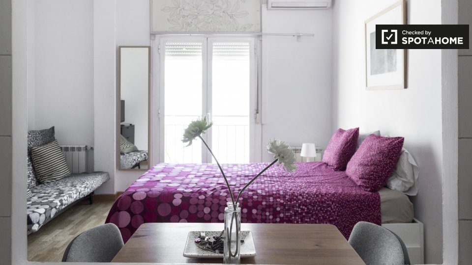 Apartment mono Madrid, 35m² — photo 1