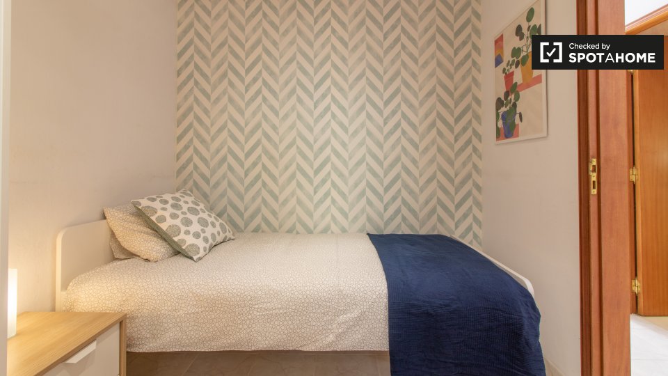 Apartment Lisbon, 5 beds, 90m² — photo 3