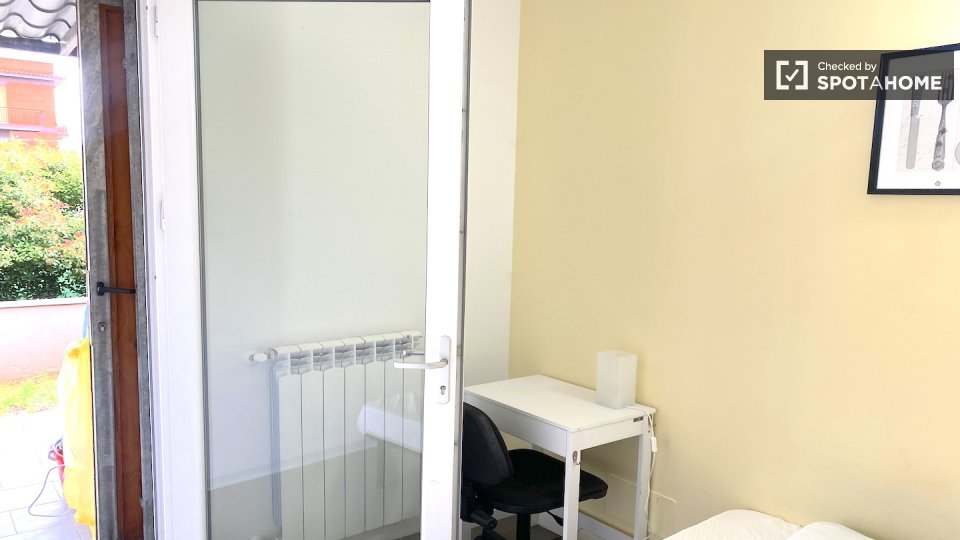 Double room Rome, 4 beds — photo 2