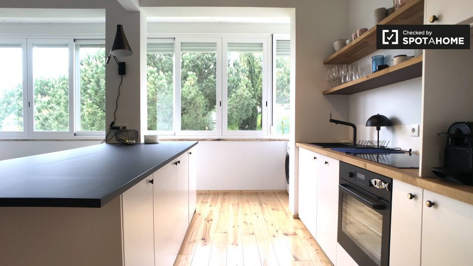 Apartment Lisbon, 3 beds, 100m² — photo 1