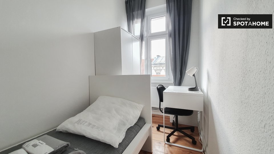 Double room Berlin, 4 beds — photo 17
