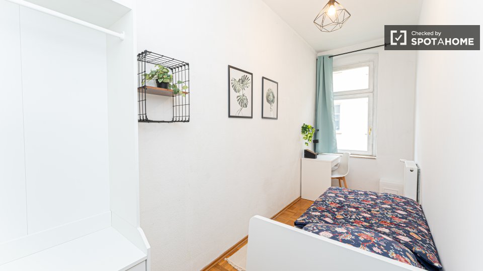 Double room Berlin, 4 beds, 52m² — photo 13