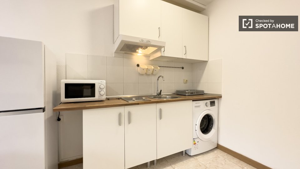 Apartment Barcelona, 1 bed, 50m² — photo 3