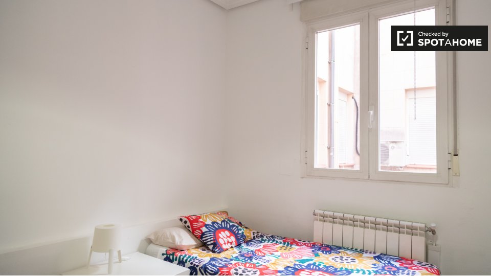 Double room Madrid, 8 beds — photo 1