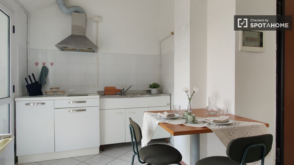 Apartment mono Milan — photo 1