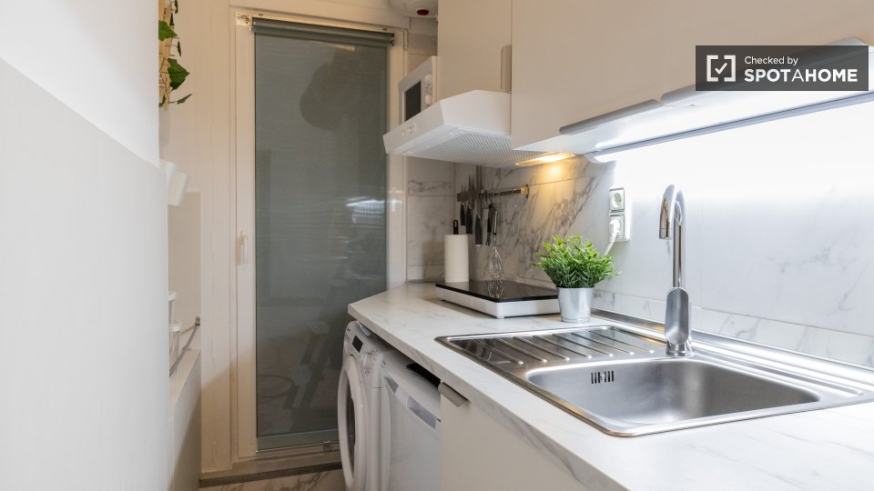 Apartment Madrid, 1 bed — photo 1