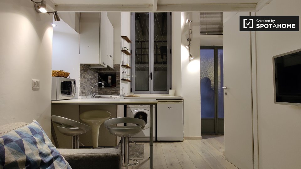 Apartment Milan, 1 bed, 25m² — photo 1