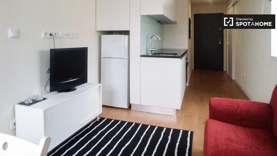 Apartment mono Porto, 40m² — photo 3