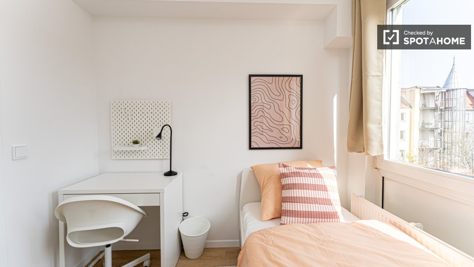 Double room Berlin, 4 beds, 62m² — photo 19