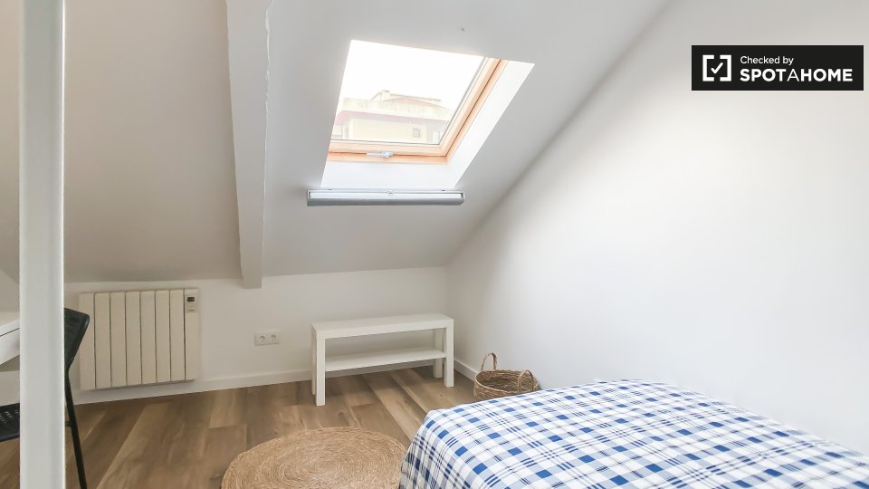 Double room Lisbon, 7 beds — photo 11