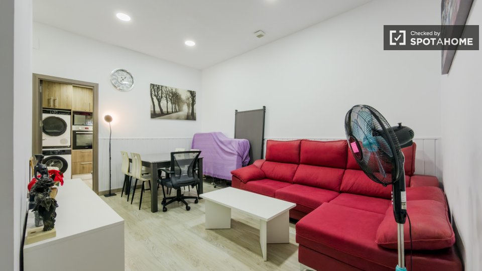 Double room Barcelona, 4 beds — photo 38