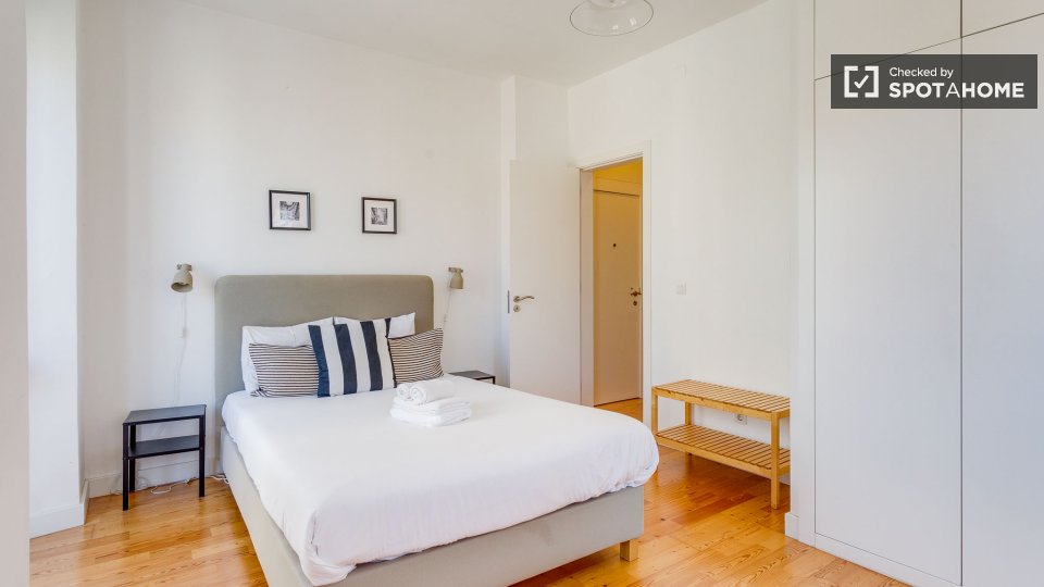 Apartment Lisbon, 2 beds — photo 36