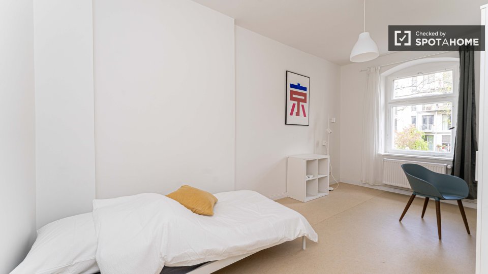 Double room Berlin, 3 beds — photo 4