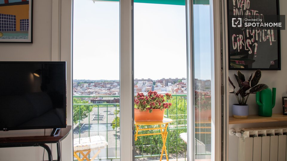 Apartment Madrid, 1 bed — photo 15