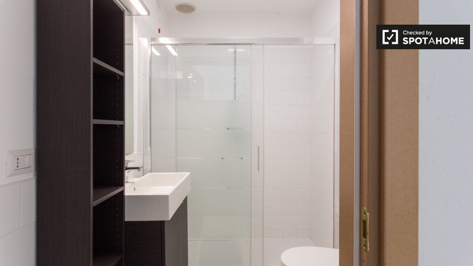 Apartment Milan, 1 bed, 65m² — photo 15