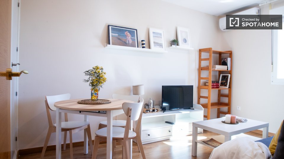 Apartment Madrid, 3 beds, 85m² — photo 14